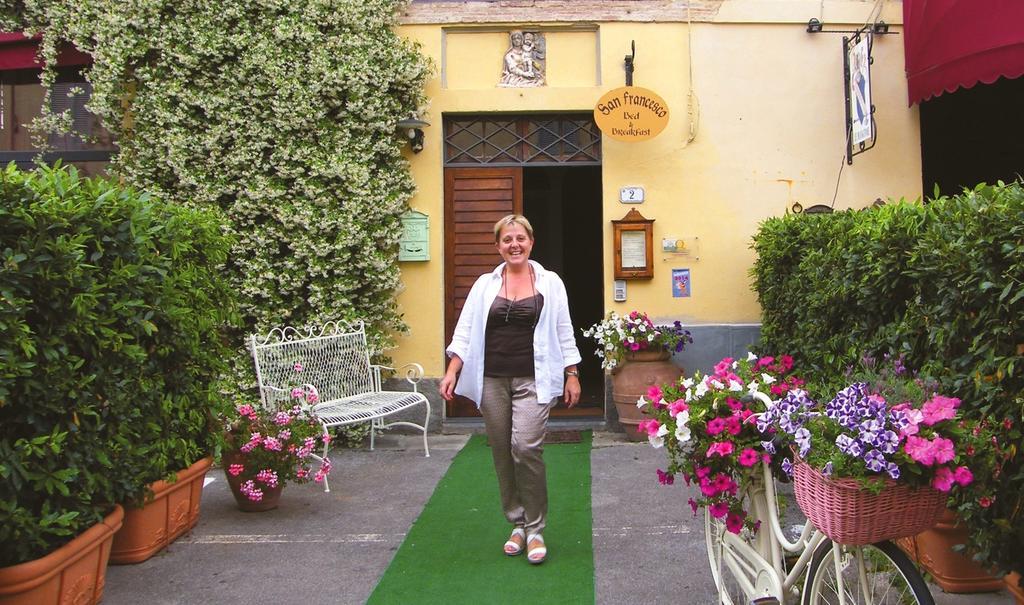Camere Zimmer Rooms San Francesco Buti Exteriér fotografie