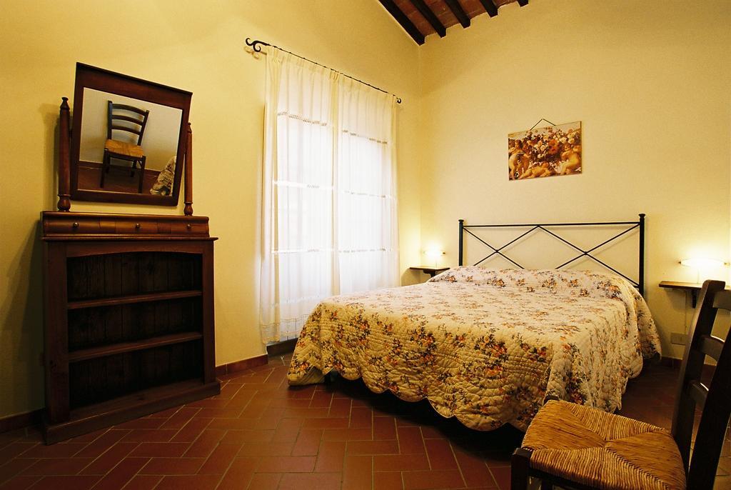 Camere Zimmer Rooms San Francesco Buti Exteriér fotografie