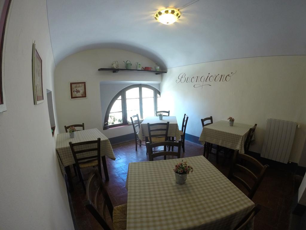 Camere Zimmer Rooms San Francesco Buti Exteriér fotografie